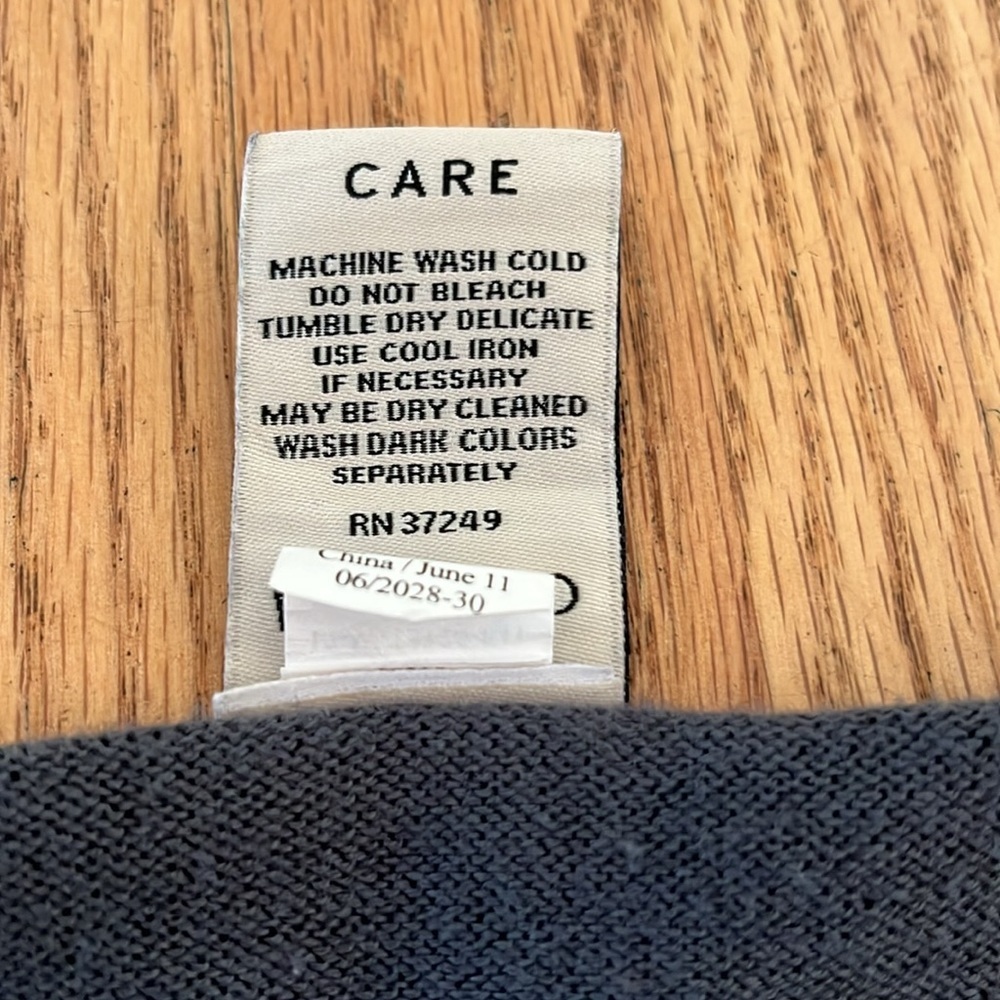 REI Women’s Grey Coolmax Sweater - Picture 4 of 5